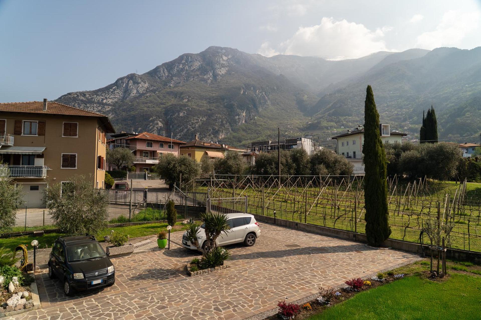 La Casa Nel Verde Арко Экстерьер фото